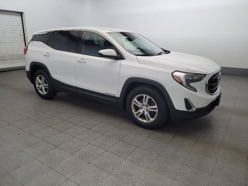 Used 2020 GMC Terrain SLE image 11