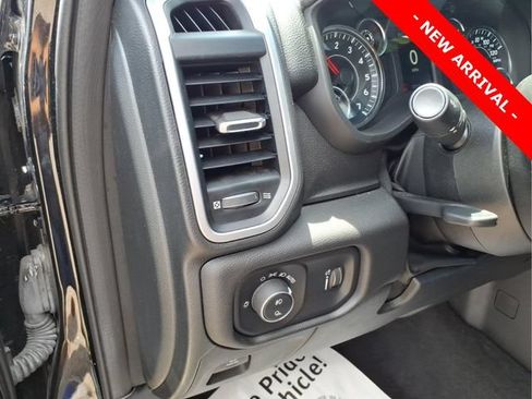Used 2023 RAM 1500 Big Horn AWD/4WD image 16