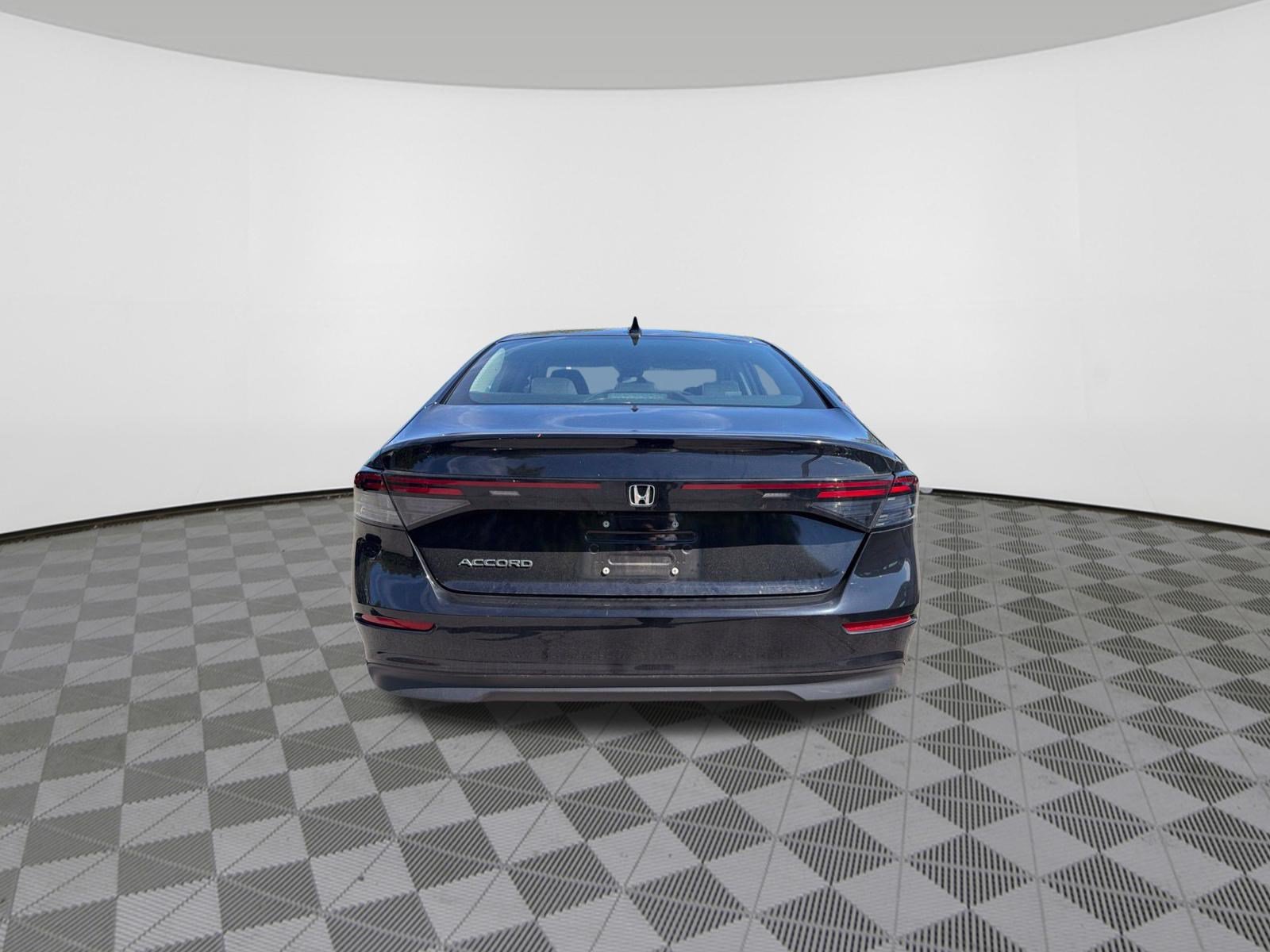 Used 2024 Honda Accord LX image 6