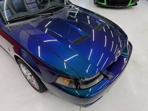 Used 2004 Ford Mustang Cobra image 8