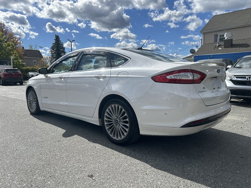 Used 2014 Ford Fusion Titanium FWD image 6