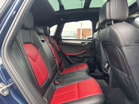 Used 2015 Porsche Macan S image 15