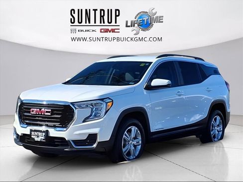 Used 2023 GMC Terrain SLE w/ Driver Convenience Package image 30
