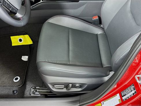 Certified 2026 Toyota Prius Plug-In Hybrid w/ Limited Premium Package FWD image 20