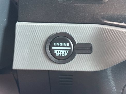 Used 2022 Ford Bronco 4-Door w/ Sasquatch Package AWD/4WD image 19