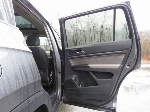 Used 2021 Volkswagen Atlas SEL image 15