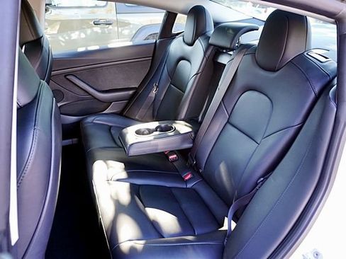 Used 2023 Tesla Model 3 Standard Range RWD image 23