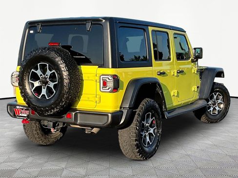 Used 2023 Jeep Wrangler Unlimited Rubicon w/ Cold Weather Group AWD/4WD image 6