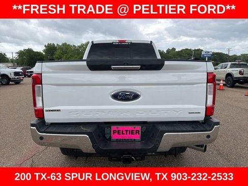 Used 2017 Ford F250 Lariat w/ Chrome Package image 4