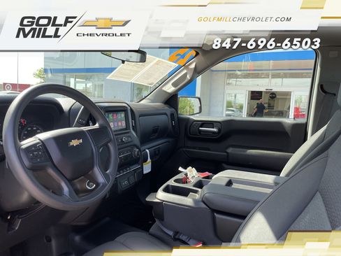 Certified 2025 Chevrolet Silverado 1500 W/T w/ Trailering Package AWD/4WD image 15