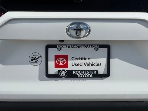 Used 2020 Toyota RAV4 LE w/ All Weather Liner Package AWD/4WD image 40