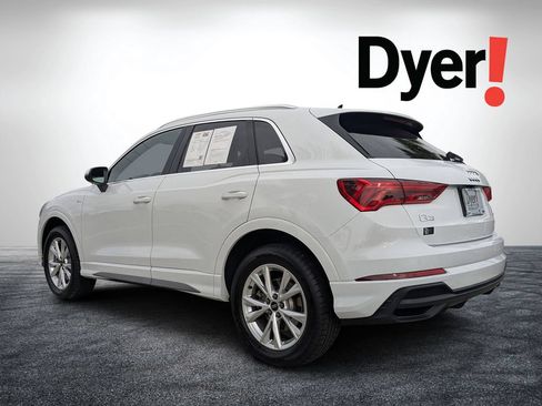 Used 2024 Audi Q3 2.0T Premium AWD/4WD image 7