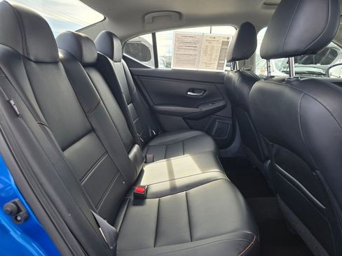 Used 2024 Nissan Sentra SR w/ SR Premium Package image 14