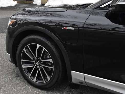 Used 2024 Acura ZDX A-Spec image 14