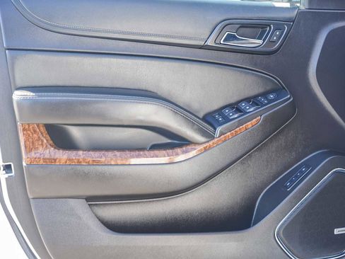 Used 2016 Chevrolet Tahoe LTZ image 22