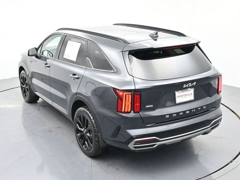 Used 2022 Kia Sorento SX image 27