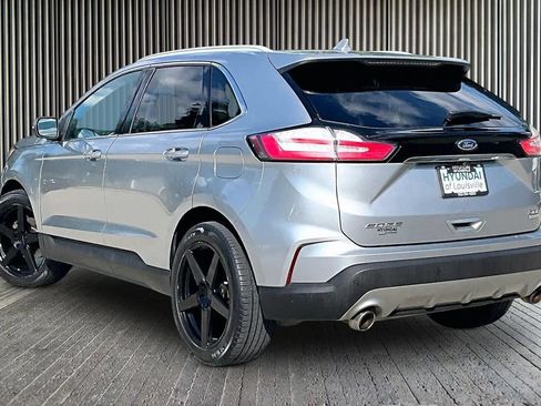 Used 2020 Ford Edge SEL FWD image 3