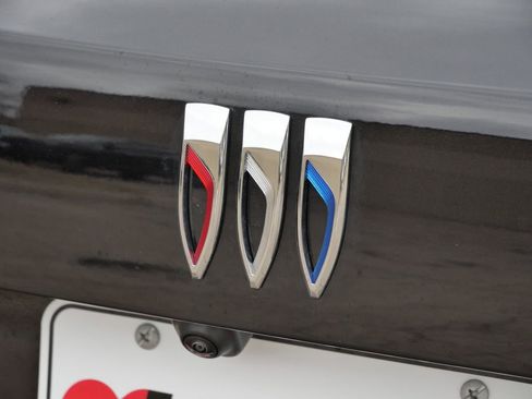 New 2026 Buick Envision Avenir image 13