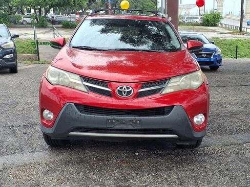 Used 2013 Toyota RAV4 XLE image 2