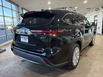 New 2026 Toyota Highlander Limited