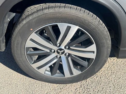 Used 2025 Mitsubishi Outlander Sport AWD image 14