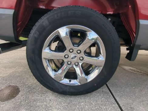 Used 2021 Ford F150 XLT w/ Equipment Group 302A High AWD/4WD image 10