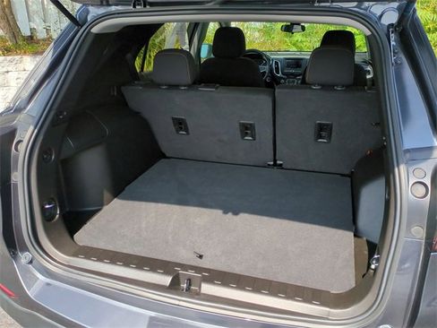 Used 2022 Chevrolet Equinox LT image 25