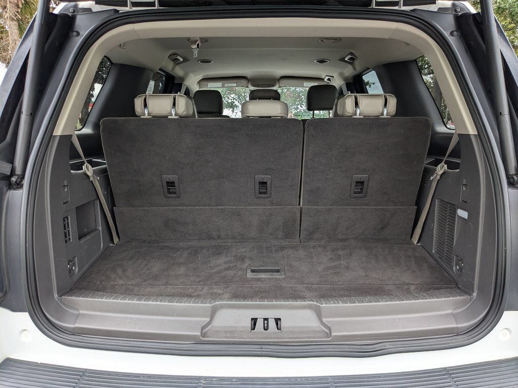 Used 2021 Ford Expedition Limited RWD image 7