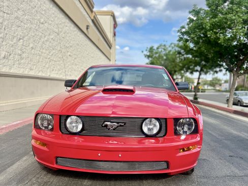 Used 2008 Ford Mustang GT image 1