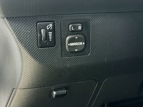 Used 2010 Scion xD image 10