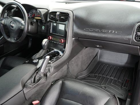 Used 2009 Chevrolet Corvette Coupe w/ Preferred Equipment Group RWD image 11