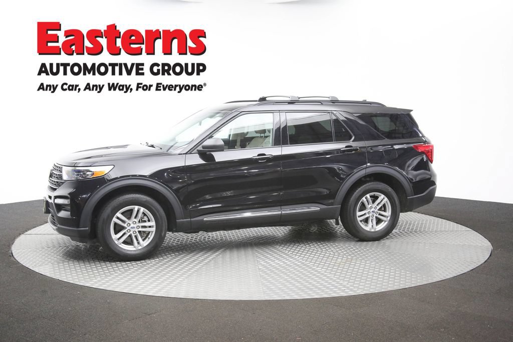 Used 2022 Ford Explorer XLT w/ Equipment Group 202A AWD/4WD image 59