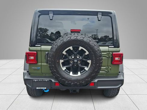 Used 2024 Jeep Wrangler Unlimited Rubicon 4xe AWD/4WD image 6