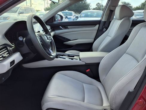 Used 2021 Honda Accord LX image 17