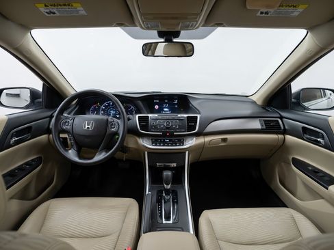 Used 2015 Honda Accord LX image 15
