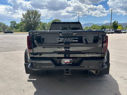 Used 2024 GMC Sierra 3500 Denali w/ Denali Reserve Package AWD/4WD image 6