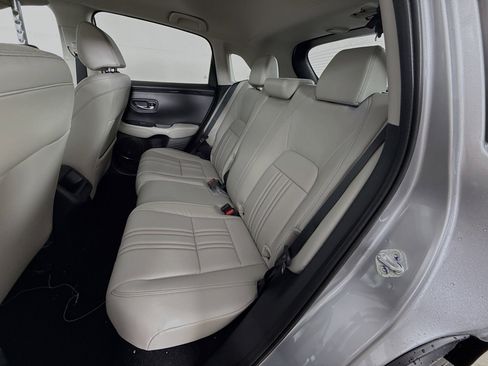 New 2026 Honda HR-V EX-L image 29