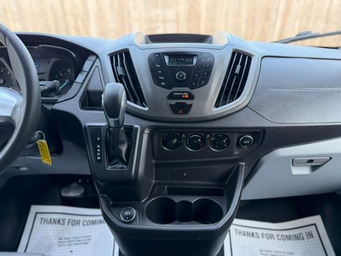 Used 2019 Ford Transit 250 148 Medium Roof RWD image 32