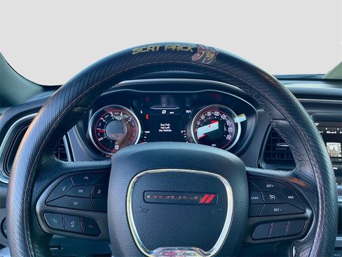 Used 2022 Dodge Challenger R/T Scat Pack image 11