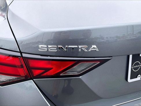 Certified 2024 Nissan Sentra S FWD image 10