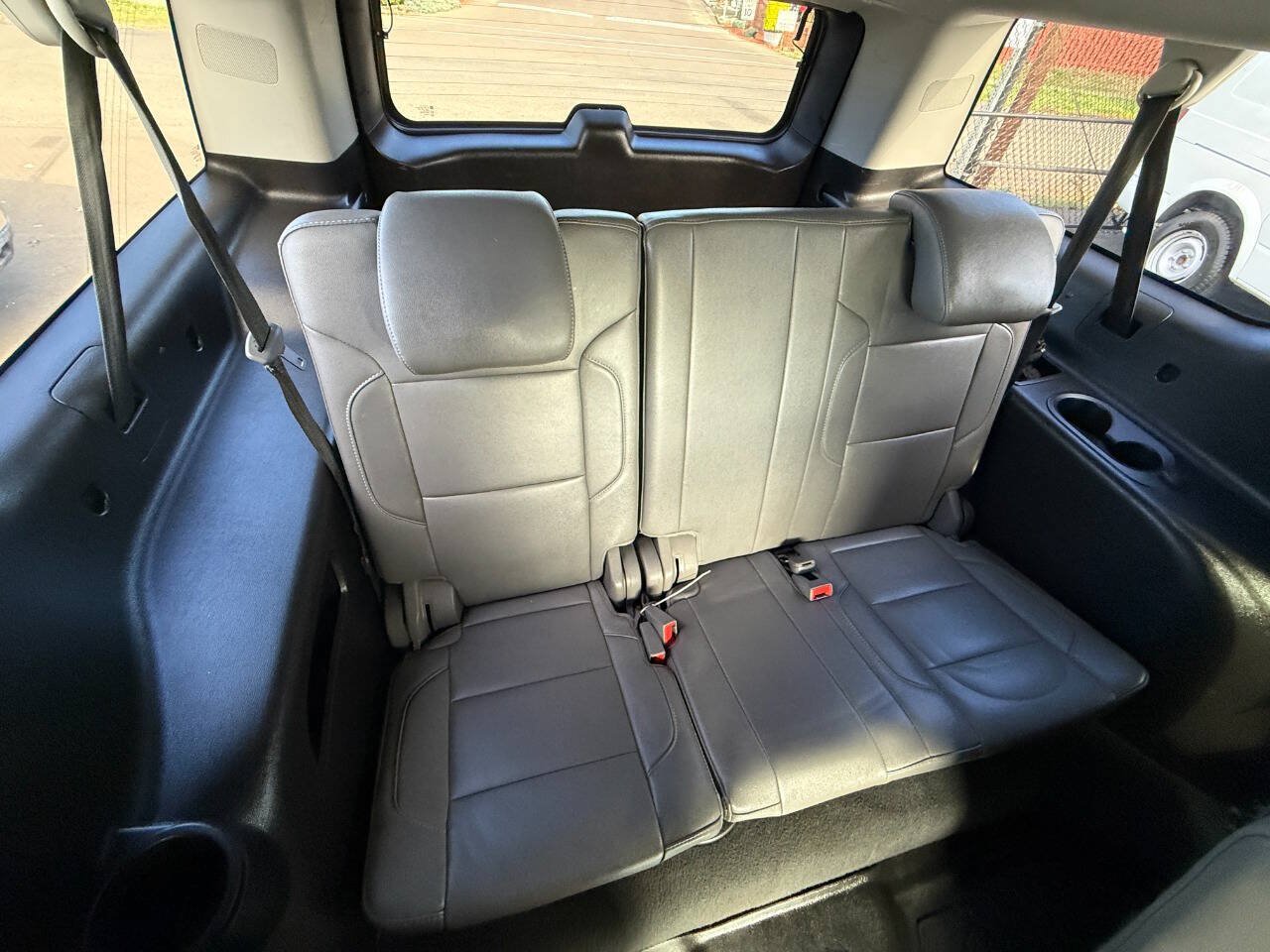 Used 2019 Chevrolet Suburban LT AWD/4WD image 38