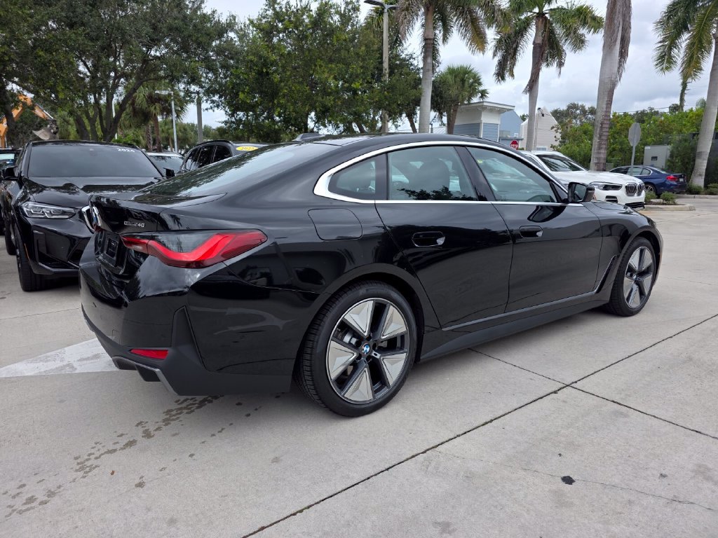New 2026 BMW i4 eDrive40 w/ Premium Package RWD image 4