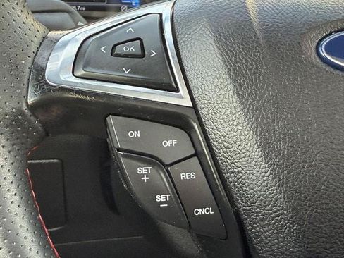 Certified 2024 Ford Edge ST-Line AWD/4WD image 14