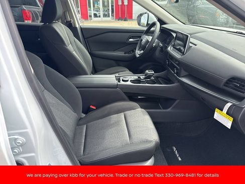 New 2026 Nissan Rogue SV w/ Cold Weather Package AWD/4WD image 26