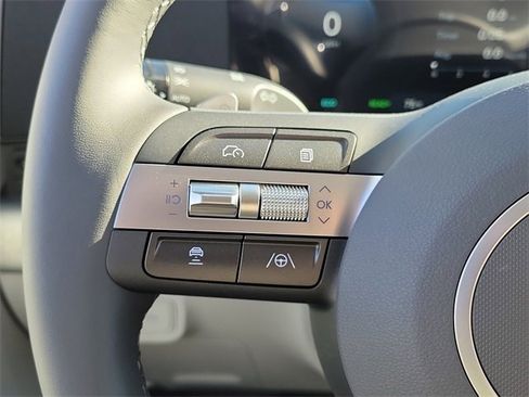 New 2025 Hyundai Kona SEL image 4