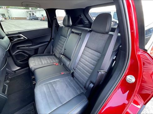 Used 2024 Mitsubishi Outlander SE FWD image 24
