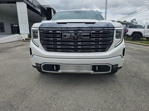 Used 2024 GMC Sierra 1500 Denali Ultimate AWD/4WD image 8