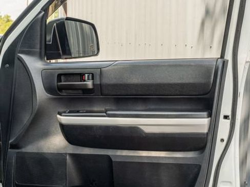 Used 2019 Toyota Tundra SR5 w/ TRD Off Road Package AWD/4WD image 42