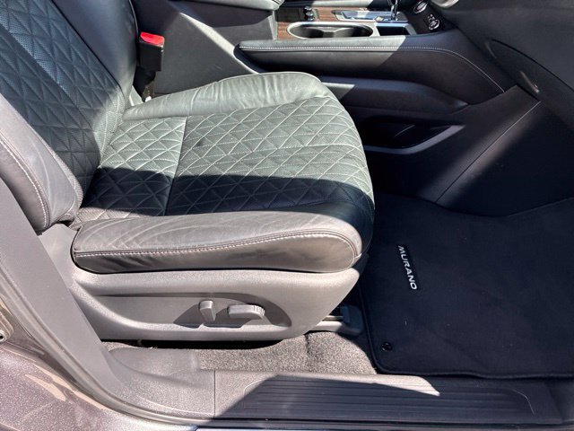 Used 2020 Nissan Murano Platinum w/ Cargo Package FWD image 11