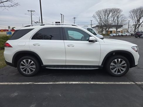 Certified 2023 Mercedes-Benz GLE 450 4MATIC image 2